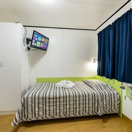 Jolly Swagman Acccommodation Park Toowoomba Exterior photo